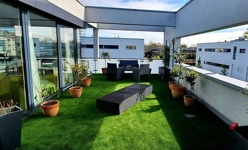 Kunstrasen für die Dachterrasse